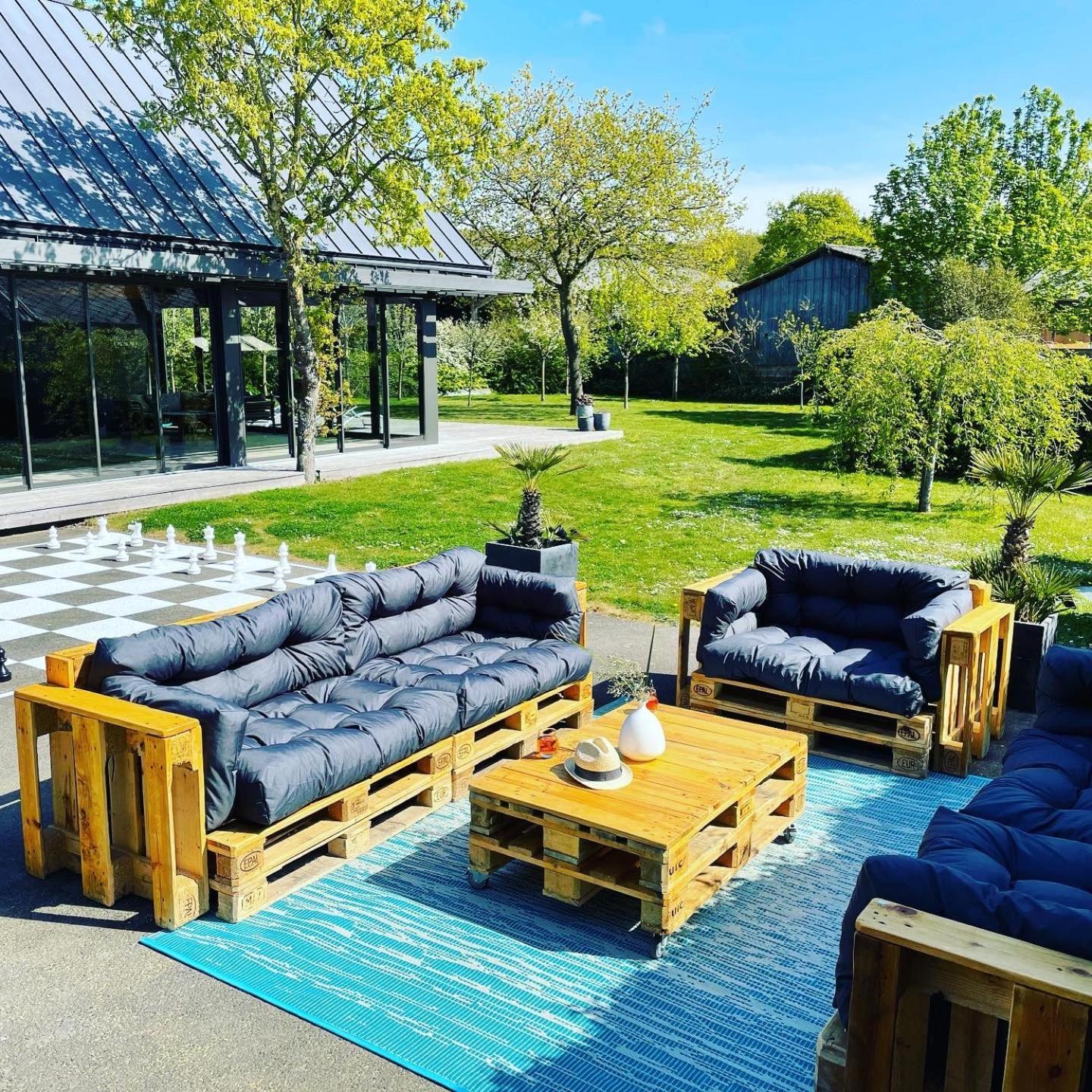 Domaine Du Grenier Bed & Breakfast Yffiniac Exterior photo